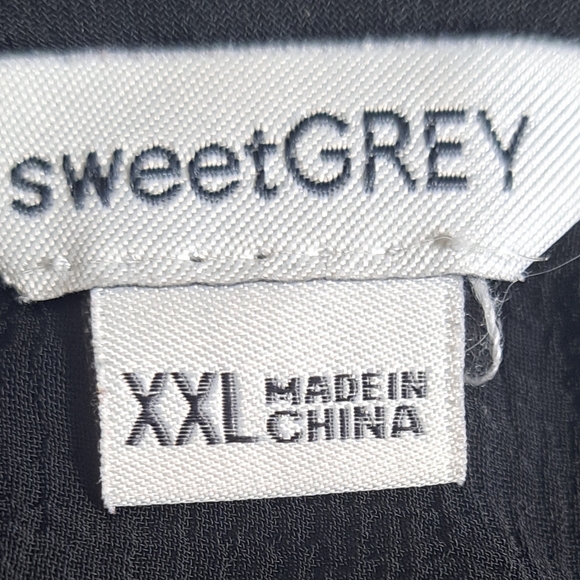 Stitch Fix Exclusive Sweet Grey Eula Black Embroidered Detail Blouse XXL EUC - Picture 11 of 14